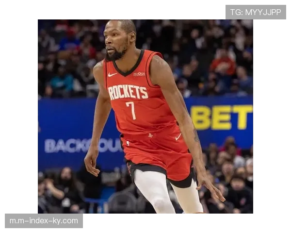 杜兰特16投12中高效29分 火箭篮板53-30完胜猛龙 杜兰特16投12中高效29分 火箭篮板53-30完胜猛龙